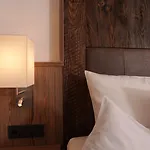 Genuss- & Aktivhotel Sonnenburg Hotel 4*