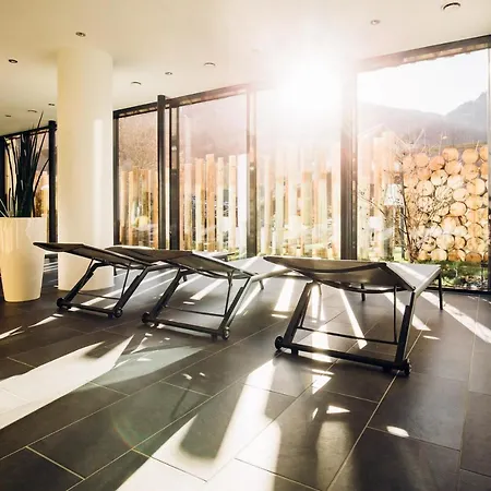 Genuss- & Aktivhotel Sonnenburg 4* Riezlern