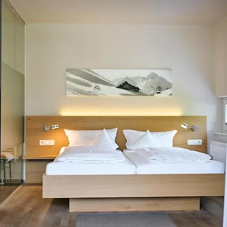 Genuss- & Aktivhotel Sonnenburg 4*