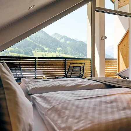 Genuss- & Aktivhotel Sonnenburg 4* Riezlern