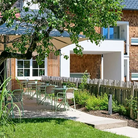 Genuss- & Aktivhotel Sonnenburg 4*