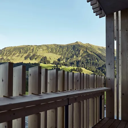 Genuss- & Aktivhotel Sonnenburg Szálloda Riezlern