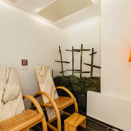 Genuss- & Aktivhotel Sonnenburg Szálloda Riezlern