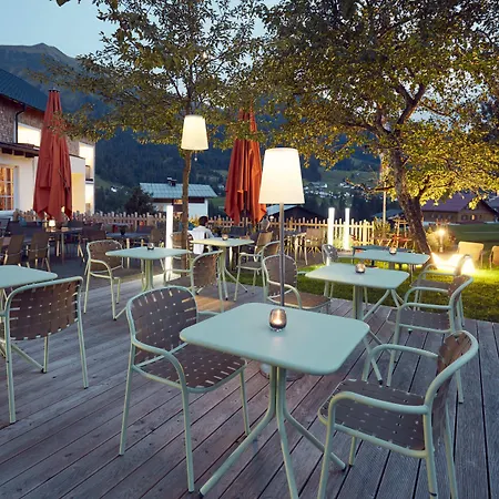 Szálloda Genuss- & Aktivhotel Sonnenburg 4*